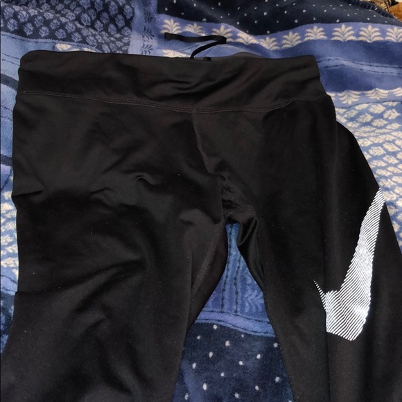 Nike leggings - Picture 4 of 4
